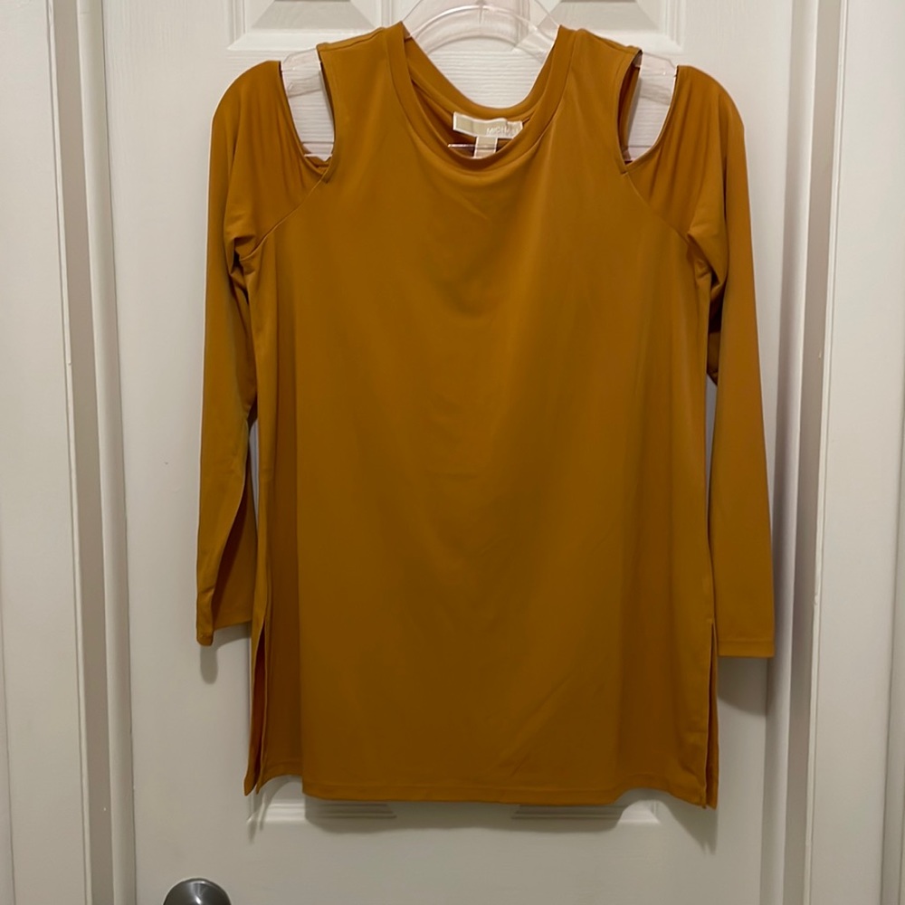 NWT MK blouse 197